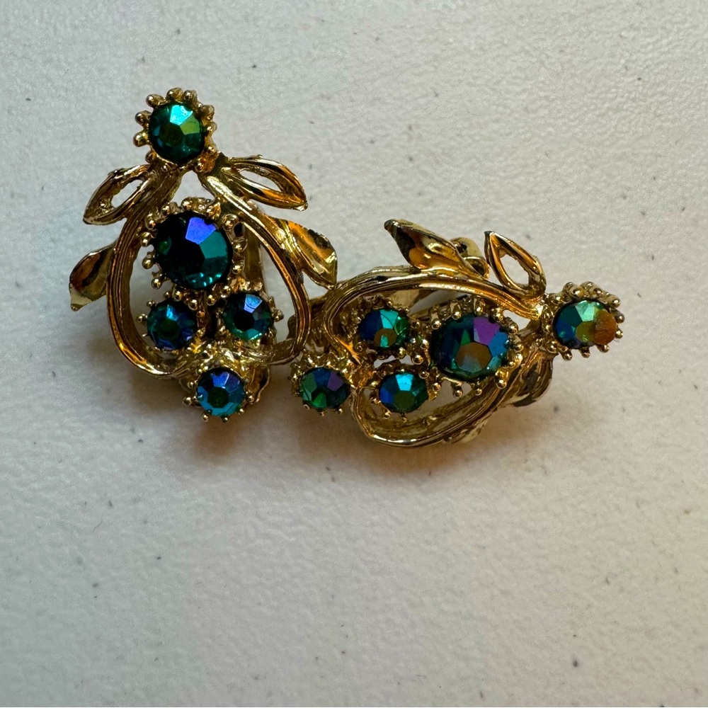 Vintage clip on earrings